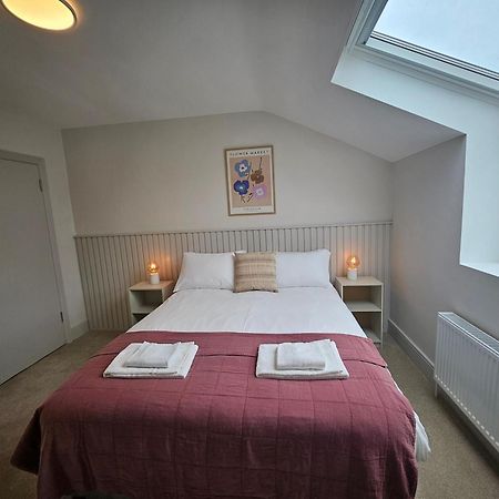 Tatlers Guest House Roscommon Exterior photo
